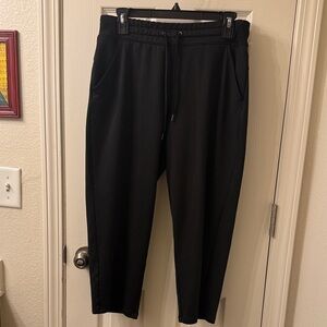Tek Gear In the Go Gear Black capris for women M
